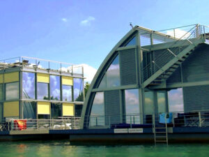 Floating houses as a trademark of the Lusatian Lake District Screenshot youtube.com