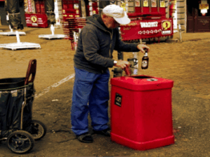 Inequality between pensioners and civil servants Screenshot youtube.com